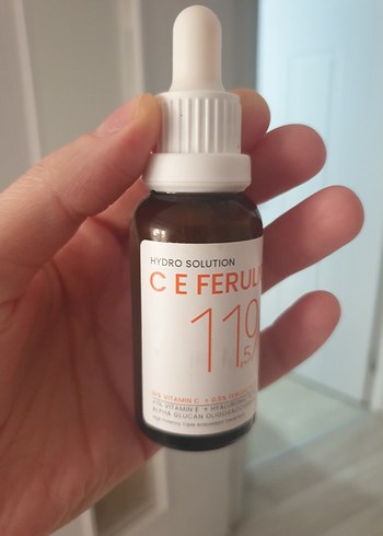 HYDRO SOLUTION CE FERUL 119 Anti-Aging Serum