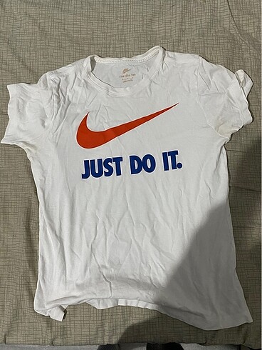 Nike Tişort