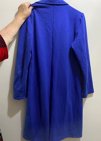 Saks mavisi Düğmeli Uzun Kadın Kaban - Görsel 3