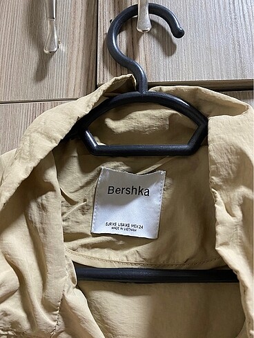 xs Beden bershka ceket