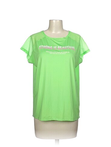 Diğer T-shirt %70 İndirimli.
