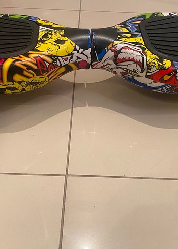 Renkli Desenli Elektrikli Hoverboard ve Çanta - Görsel 6