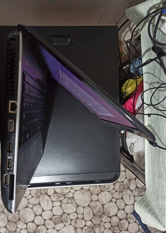 Lenovo Laptop - Görsel 2