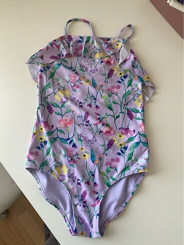 H&M mayo 8-10 yaş etiketli