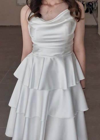 Kadın Beyaz Mini Kat Kat Saten abiye - Görsel 3