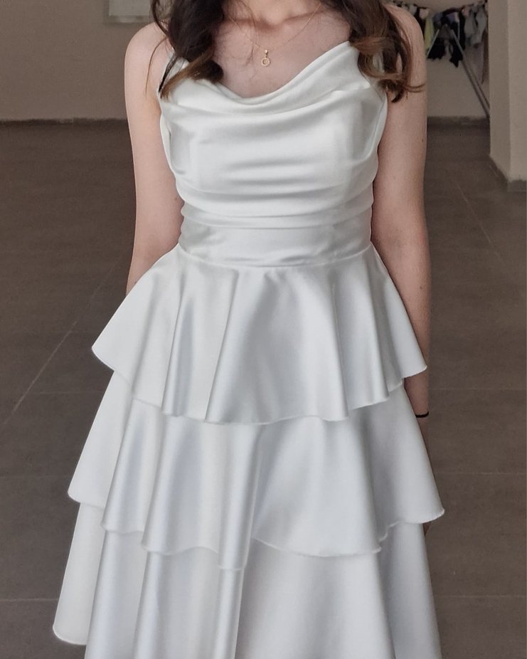 Kadın Beyaz Mini Kat Kat Saten abiye - Görsel 3