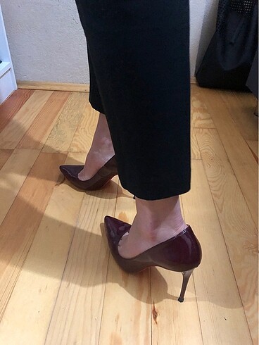 Bordo Stiletto butik