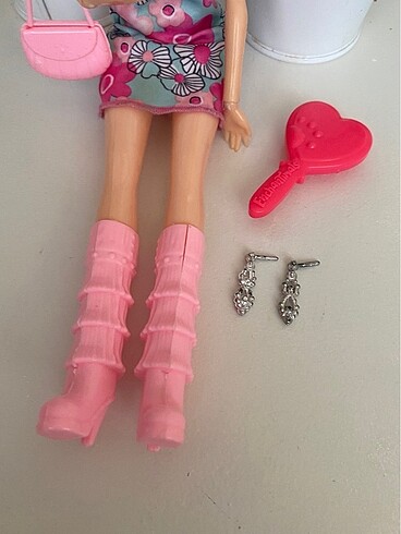 Barbie Oyuncak bebek