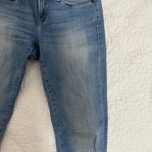 26 Beden Mavi Jeans Kadin Pantolon