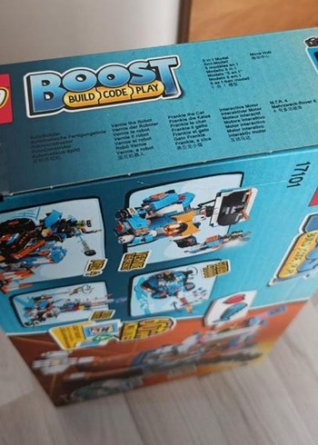 LEGO Boost Renkli Robot Yapım Seti