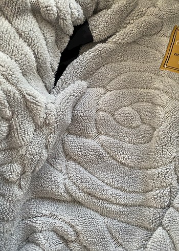 9 Ay Beden Peluş Detaylı Çok Renkli Bebek Kız Tulum