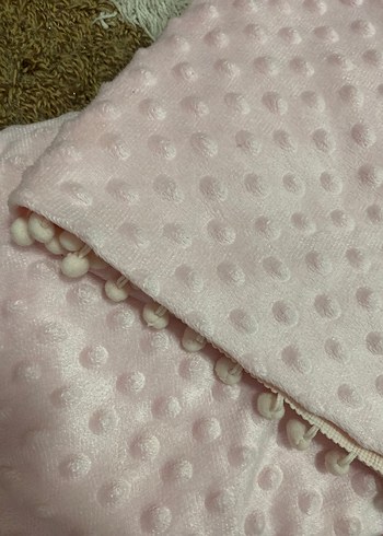 Pembe Nakışlı Çocuk Battaniyesi - Görsel 4