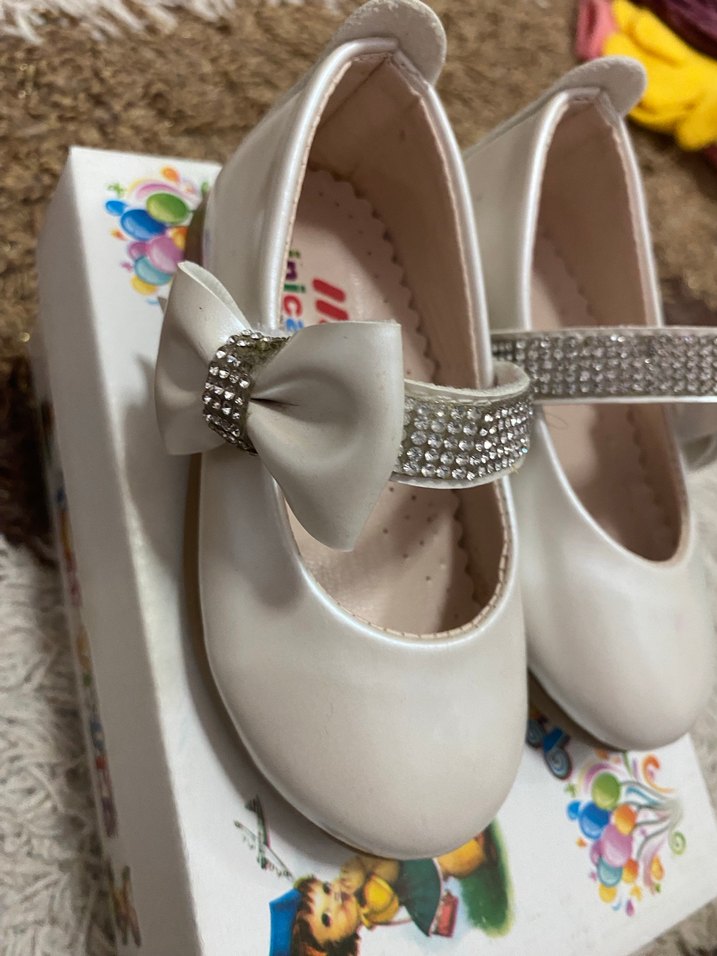 Kız Çocuk Beyaz Taşlı Babet Ayakkabı - Görsel 2