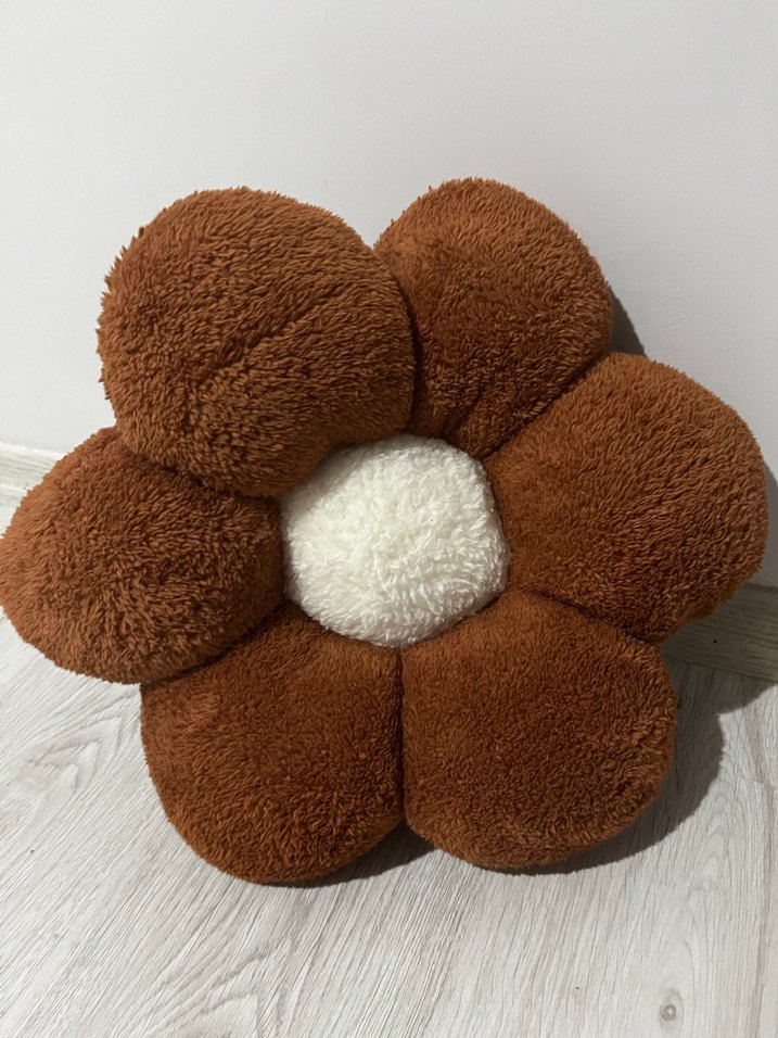 Kahverengi papatya desen yastık - Görsel 2