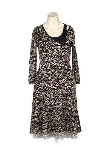 PreLoved Kısa Elbise %70 İndirimli.
