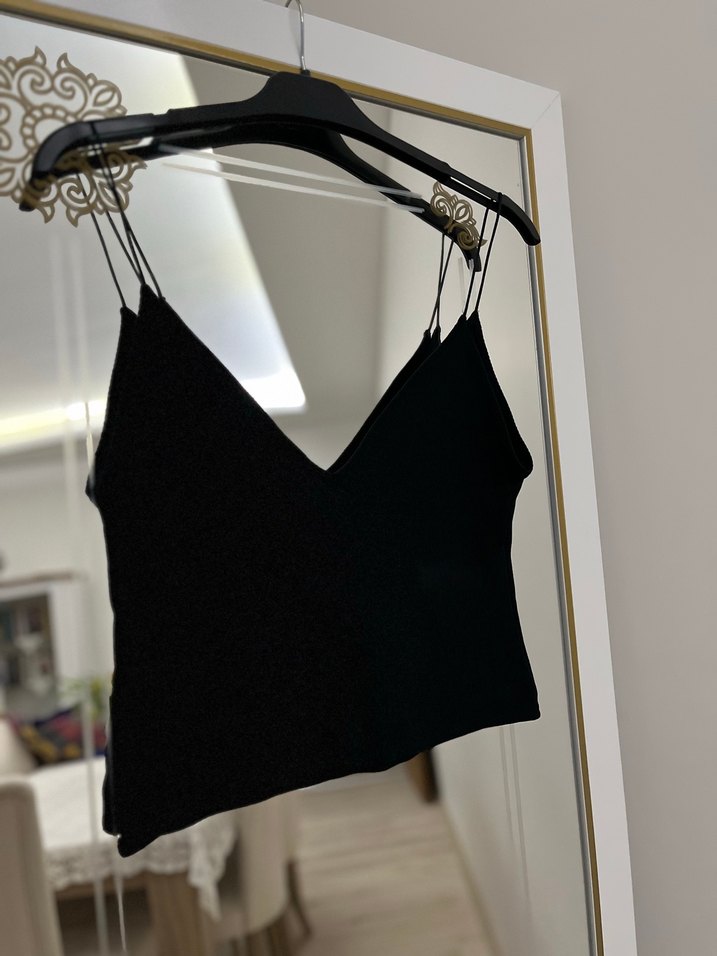 Siyah V Yaka Mini Atlet - Görsel 2