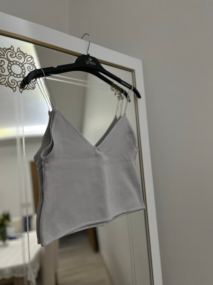 Siyah V Yaka Mini Atlet - Görsel 5