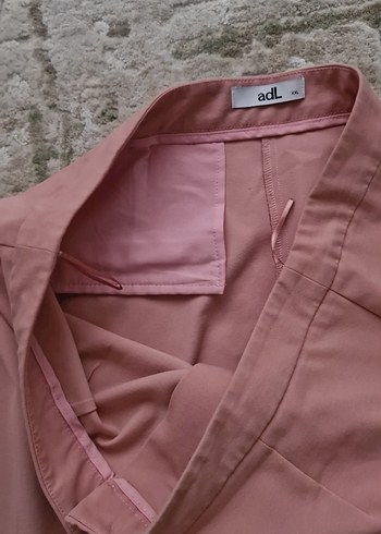 Kadın Pudra Rengi Pilili Kumaş Pantolon - Görsel 4