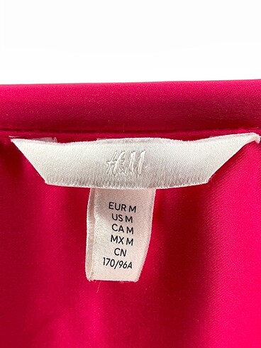 m Beden pembe Renk H&M Gömlek %70 İndirimli.