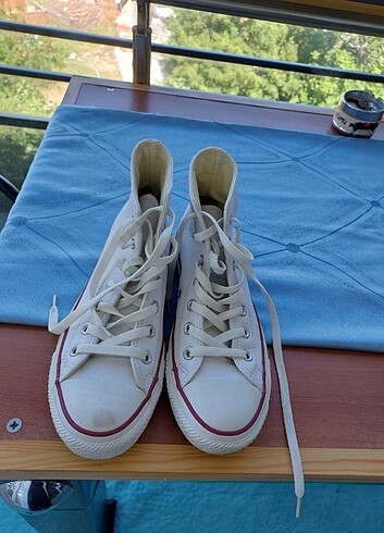 Converse 38 numara 