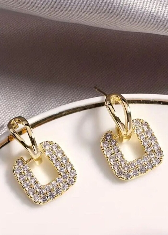 Taşlı şık gold küpe - Görsel 2