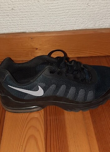 38 Beden siyah Renk Nike Spor Ayakkabı Orijinal 