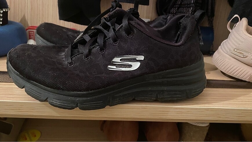 #skechers#puma#adidas