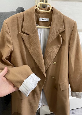 Zara Sikligin Ve Rahatligin Bulustugu Camel Blazer