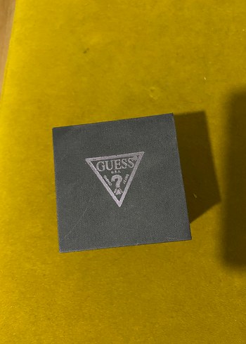 GUESS Klasik Altın Renk Kadın Saati - Görsel 5