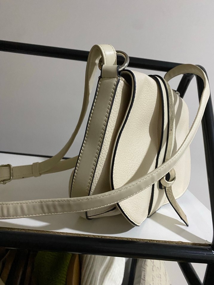 DERİMOD/Tokalı Beyaz Deri Kadın Çanta - Görsel 3