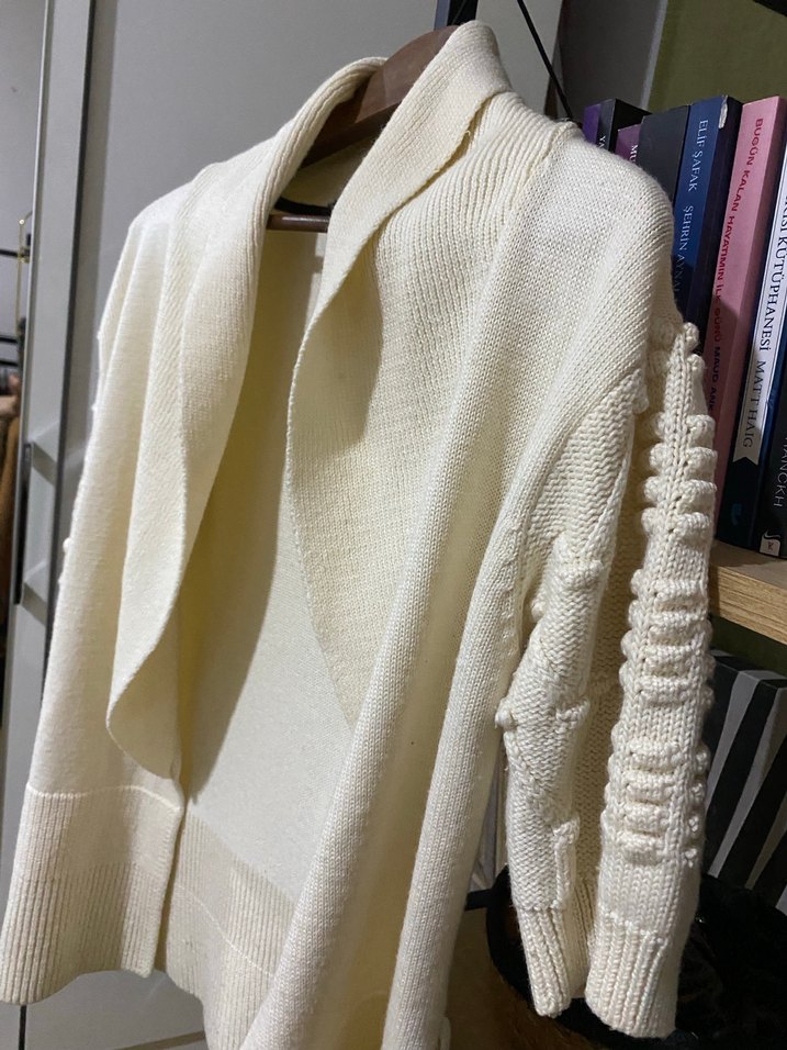 Beyaz Örgü Kadın Hırka - Görsel 3