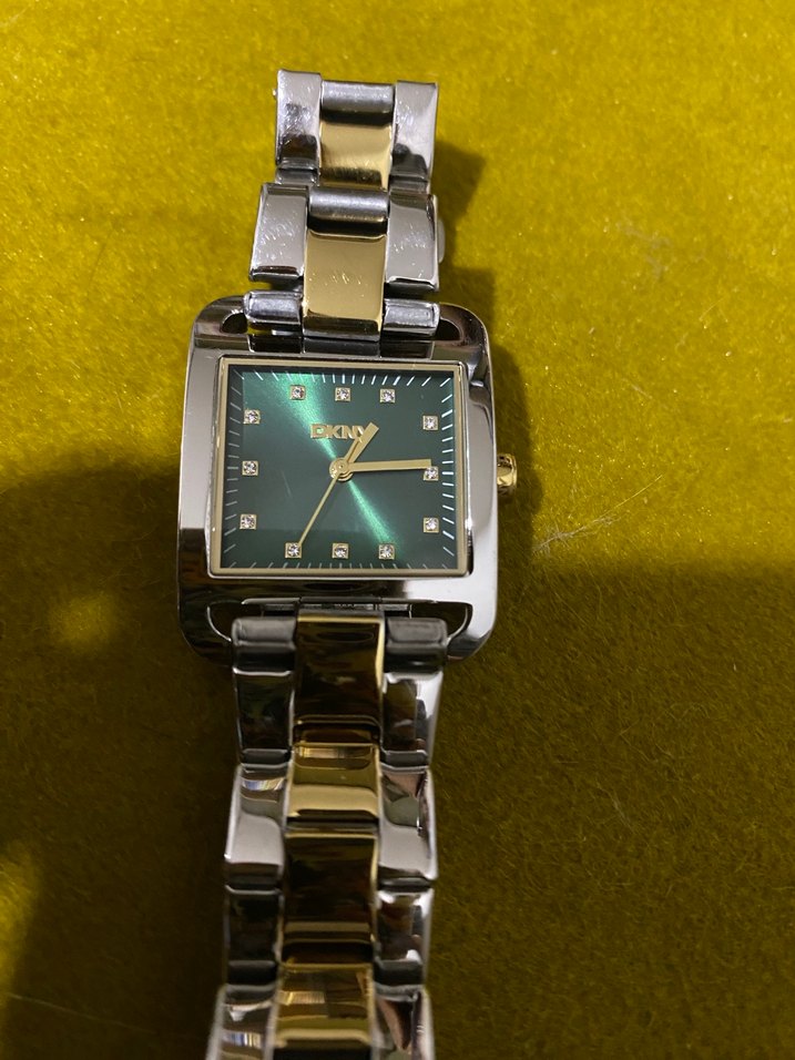 DKNY Kadın Altın/Gümüş Renkli Klasik Saat - Görsel 2