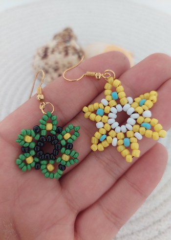 Zara Renkli İşlemeli Boncuklu Mini Bohem Küpeler
