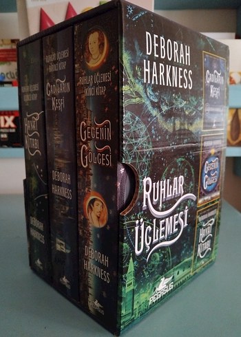  Beden Deborah Harkness Ruhlar Ölçlemesi 3'lü Set