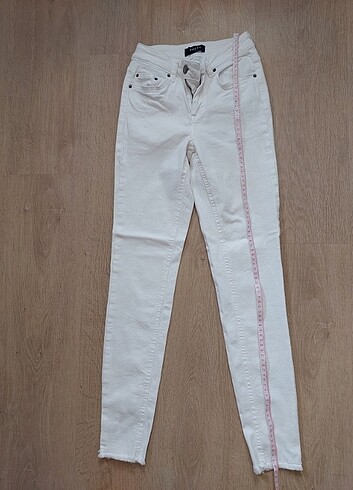 Pieces kadın beyaz kot pantolon