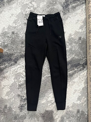 Nike Tech fleece siyah