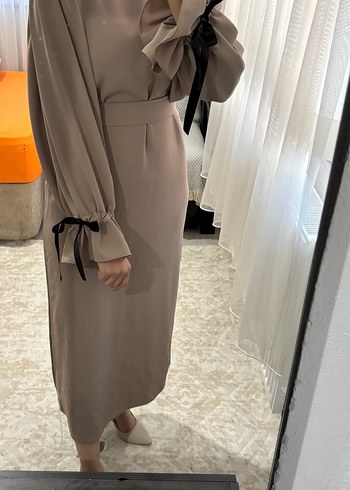 Bej Uzun Kollu Fırfırlı Kadın Elbise - Görsel 7