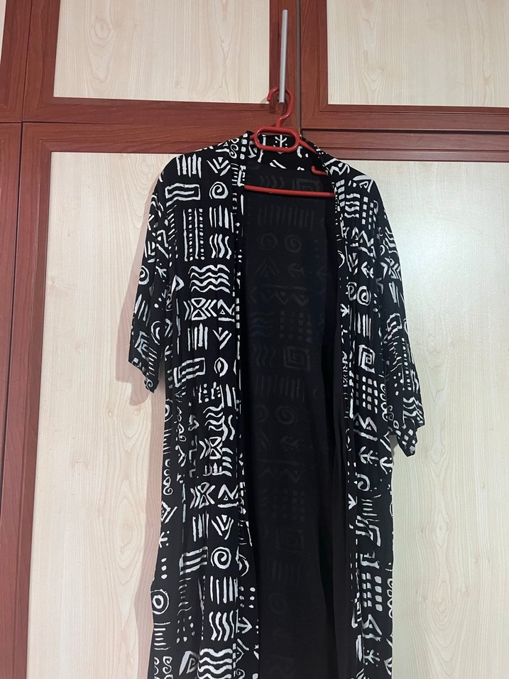 Bohem Siyah Desenli hırka - Görsel 3