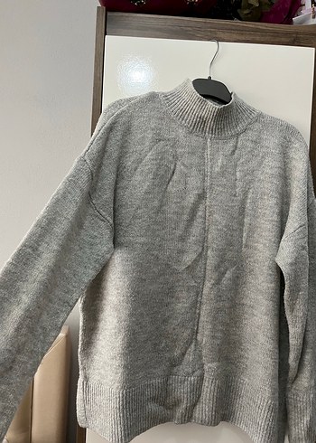 Gri Yüksek Yakalı Kadın Triko Kazak - Görsel 2