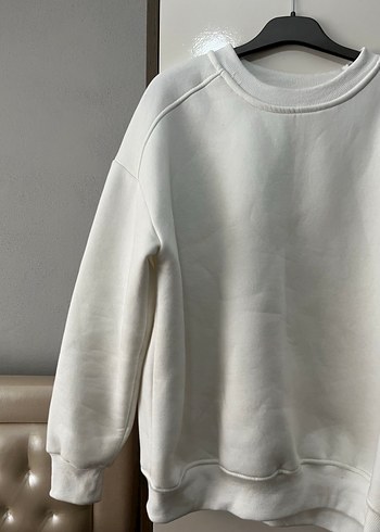 Beyaz Kadın Sweatshirt Uzun Kollu Rahat Kesim - Görsel 2