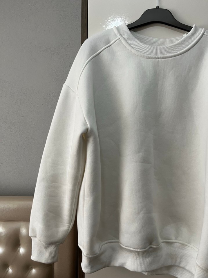 Beyaz Kadın Sweatshirt Uzun Kollu Rahat Kesim - Görsel 2