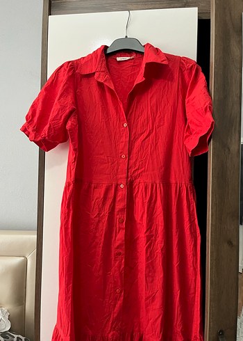Kırmızı Keten Düğmeli Midi Elbise - Görsel 3