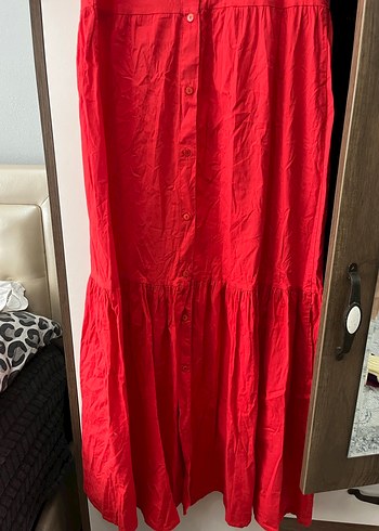 Kırmızı Keten Düğmeli Midi Elbise - Görsel 2