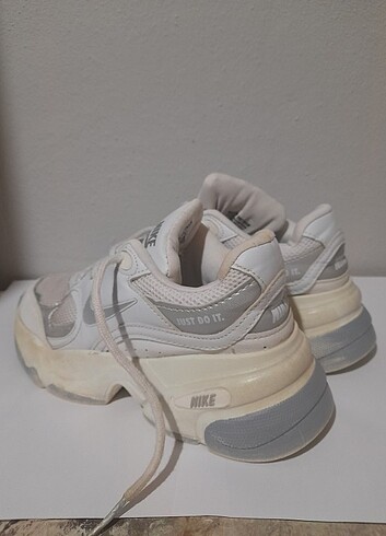 Nike air