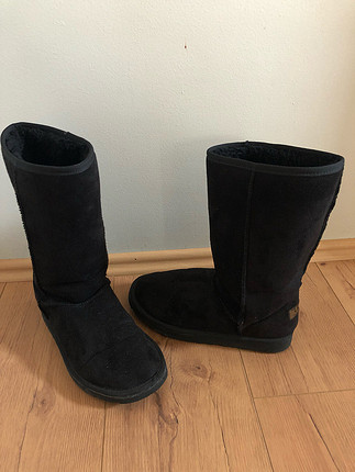 39 Beden Siyah Ugg 