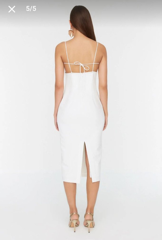 Beyaz Uzun Askılı Kadın Elbisesi - Görsel 4