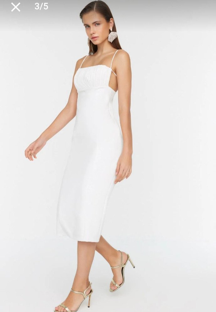 Beyaz Uzun Askılı Kadın Elbisesi - Görsel 2