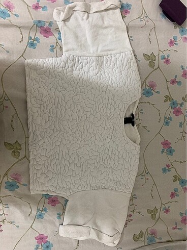 H&M tshirt