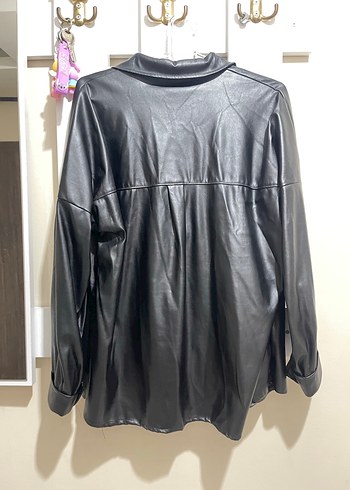 Siyah Deri Düğmeli Gömlek Ceket - Görsel 6