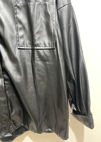 Siyah Deri Düğmeli Gömlek Ceket - Görsel 4